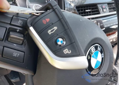 2020 BMW X1 xDrive28I из США, поврежденный, VIN WBXJG9C09L5R73288